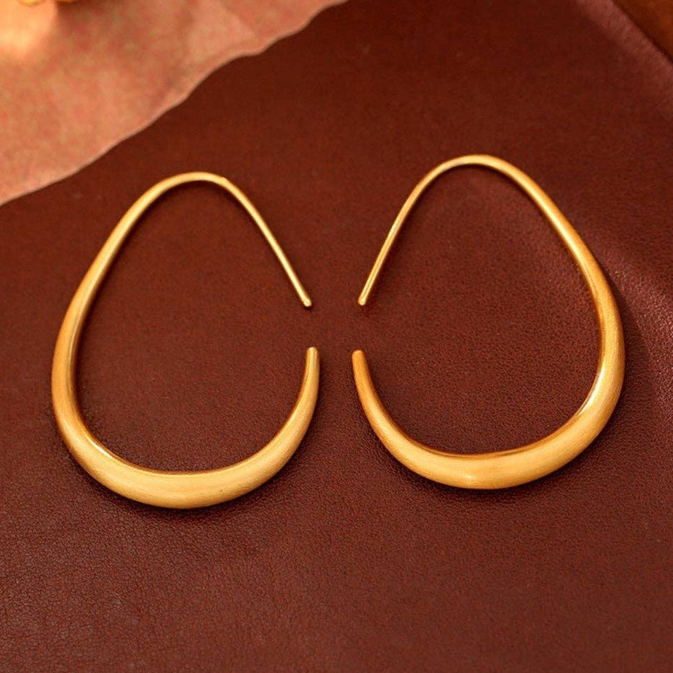 Simple C-Shape Hoop Earrings in Silver or Gold