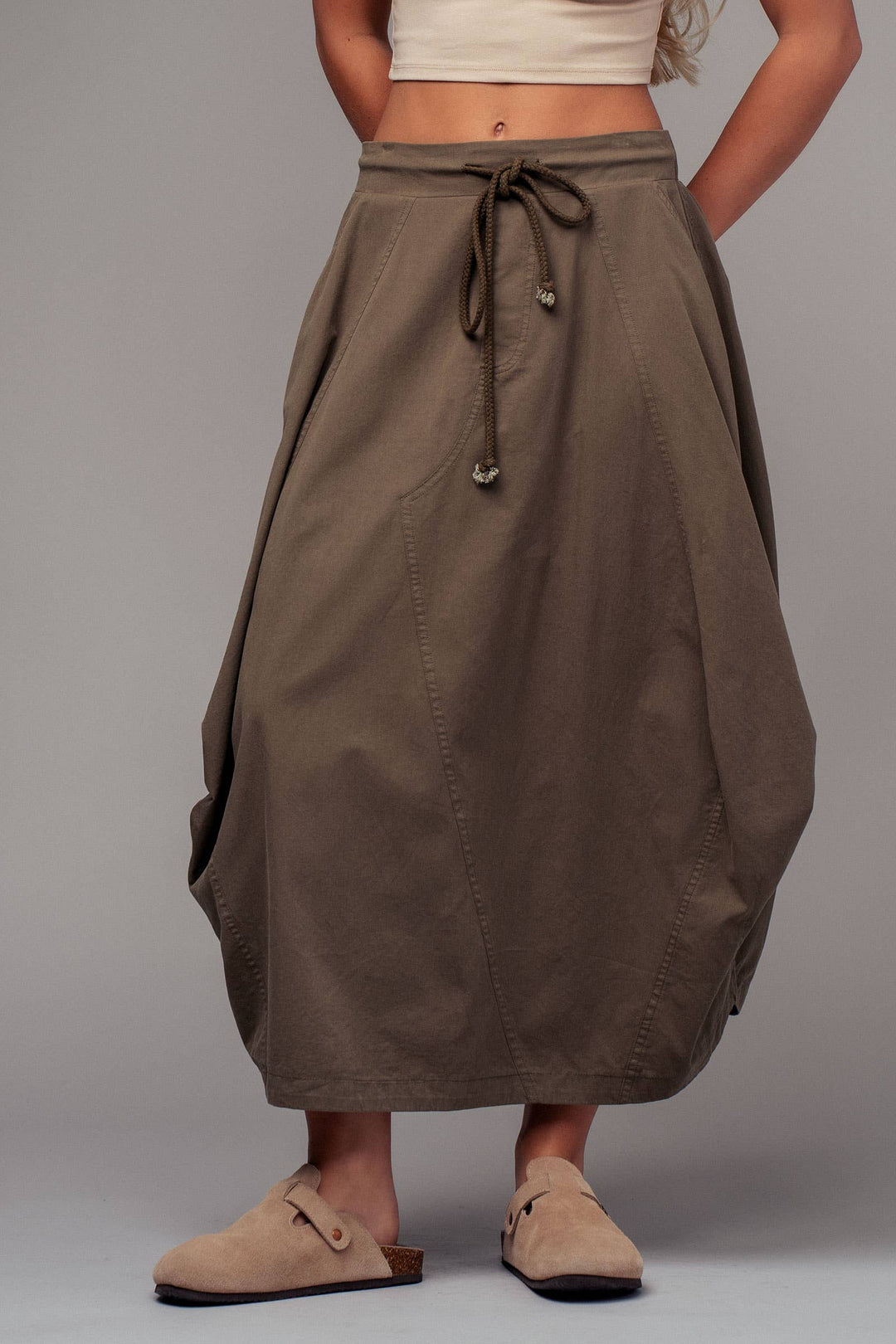 Balloon Hem Drawstring Olive Maxi Skirt