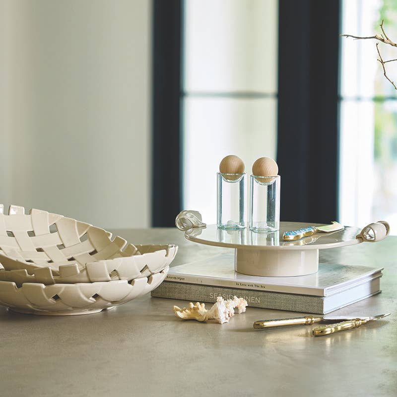 Salt + Pepper Shaker Set