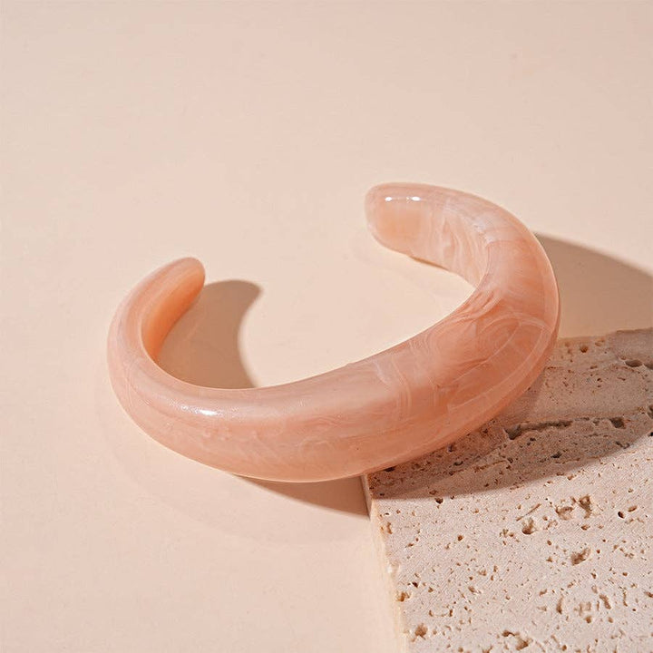 Vintage Smoothy Open Acrylic Bracelet Beige