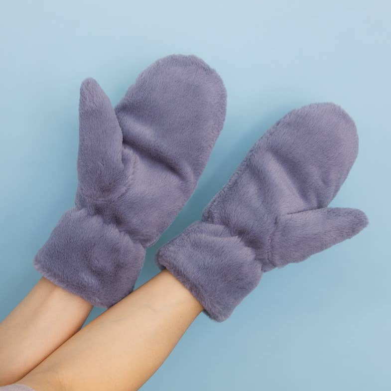 Plush Fleece Lined Cozy Mitten in Blue Gray