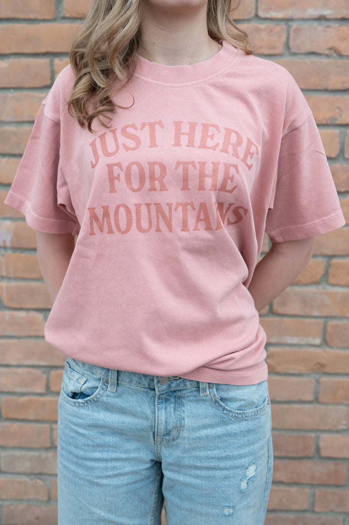 Just Here For The Mountains Pigment Salmon Unisex Tee