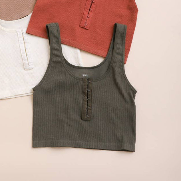 Chic Sleeveless Olive Brami