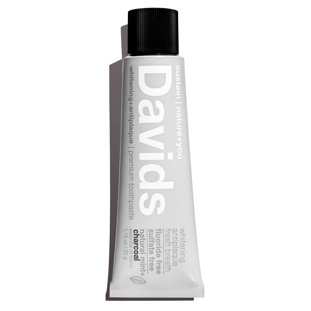 Davids Travel Size Toothpaste  /  Charcoal+Peppermint