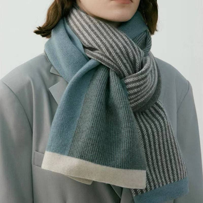 Green Vintage Stripe Contrast Color Knit Scarf