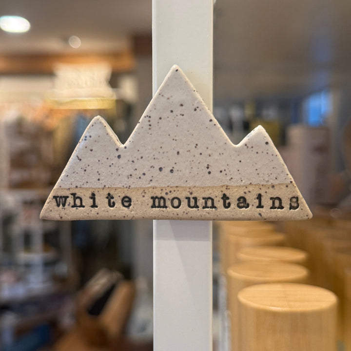 White Mountains Magnet