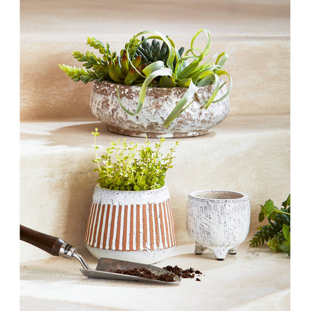 Laugna Linea Stoneware Planter home decor