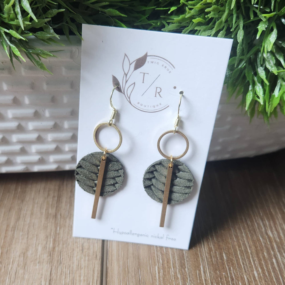 Mini-Jude Genuine Leather Earrings olive