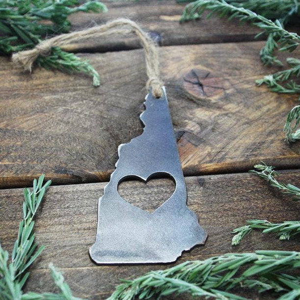 New Hampshire State Christmas Keepsake Metal Ornament