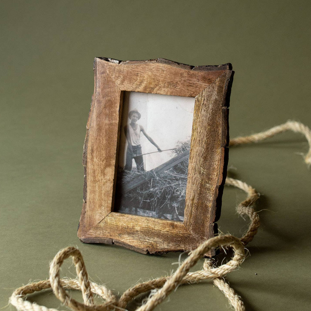 Rustic Live Edge 4x6 Photo Wood Picture Frame