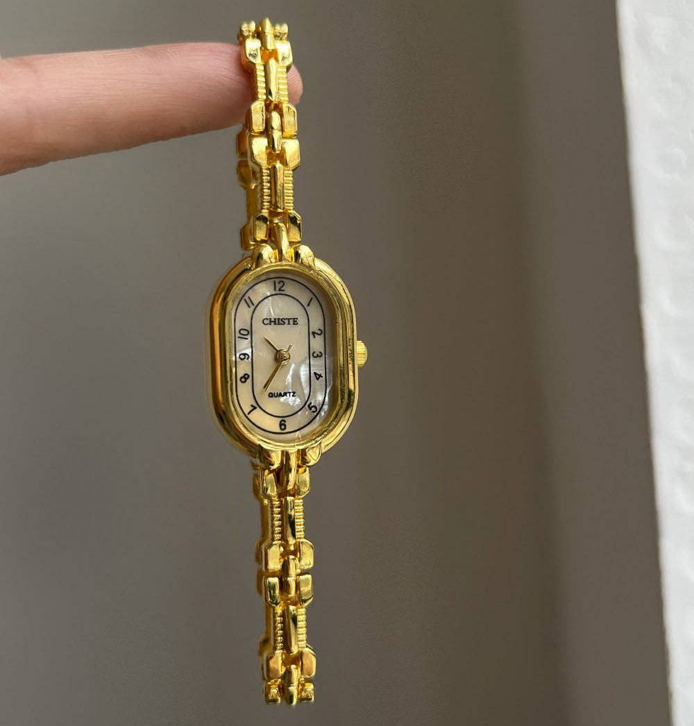 Vintage Gold Oval Bracelet Quartz Watch