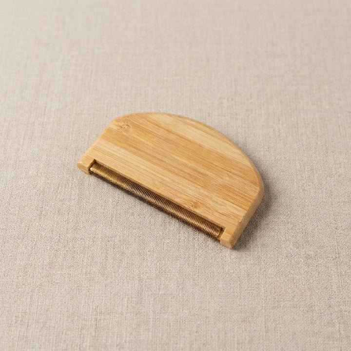 Bamboo Lint Remover