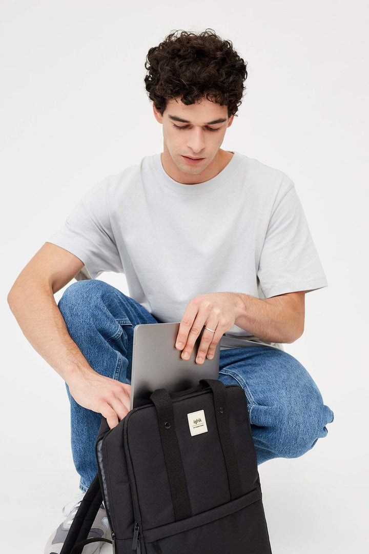 Smart Daily 13" Black: Black