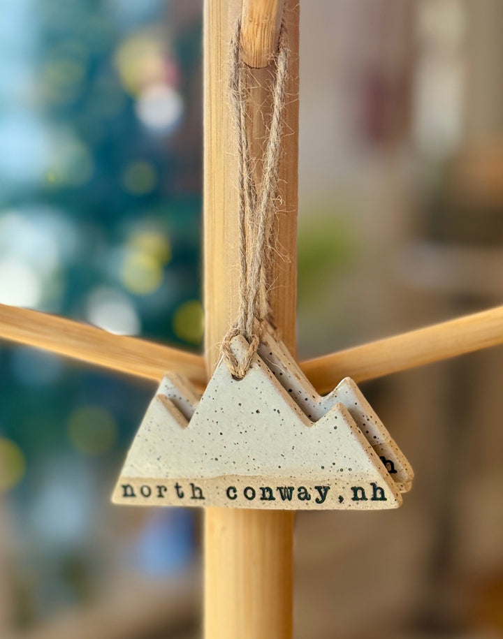 North Conway, NH Mountain Ornament in White